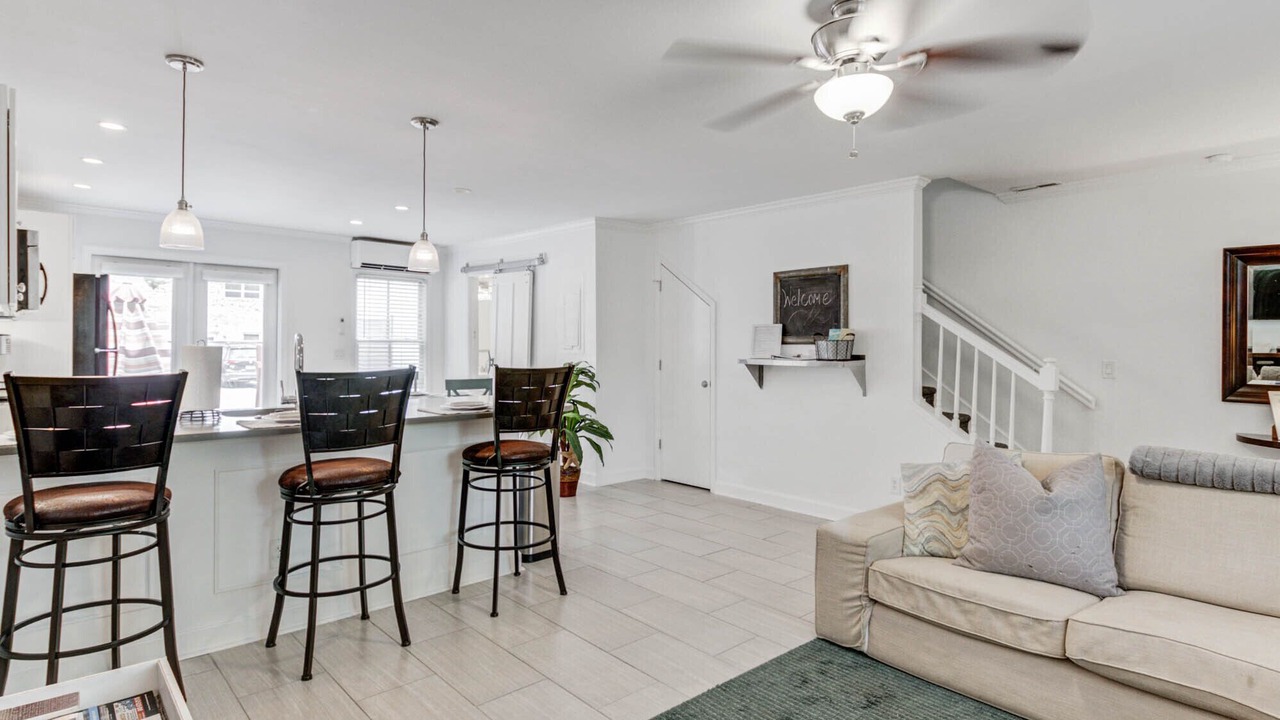 Photo of Livingroom in Old Village