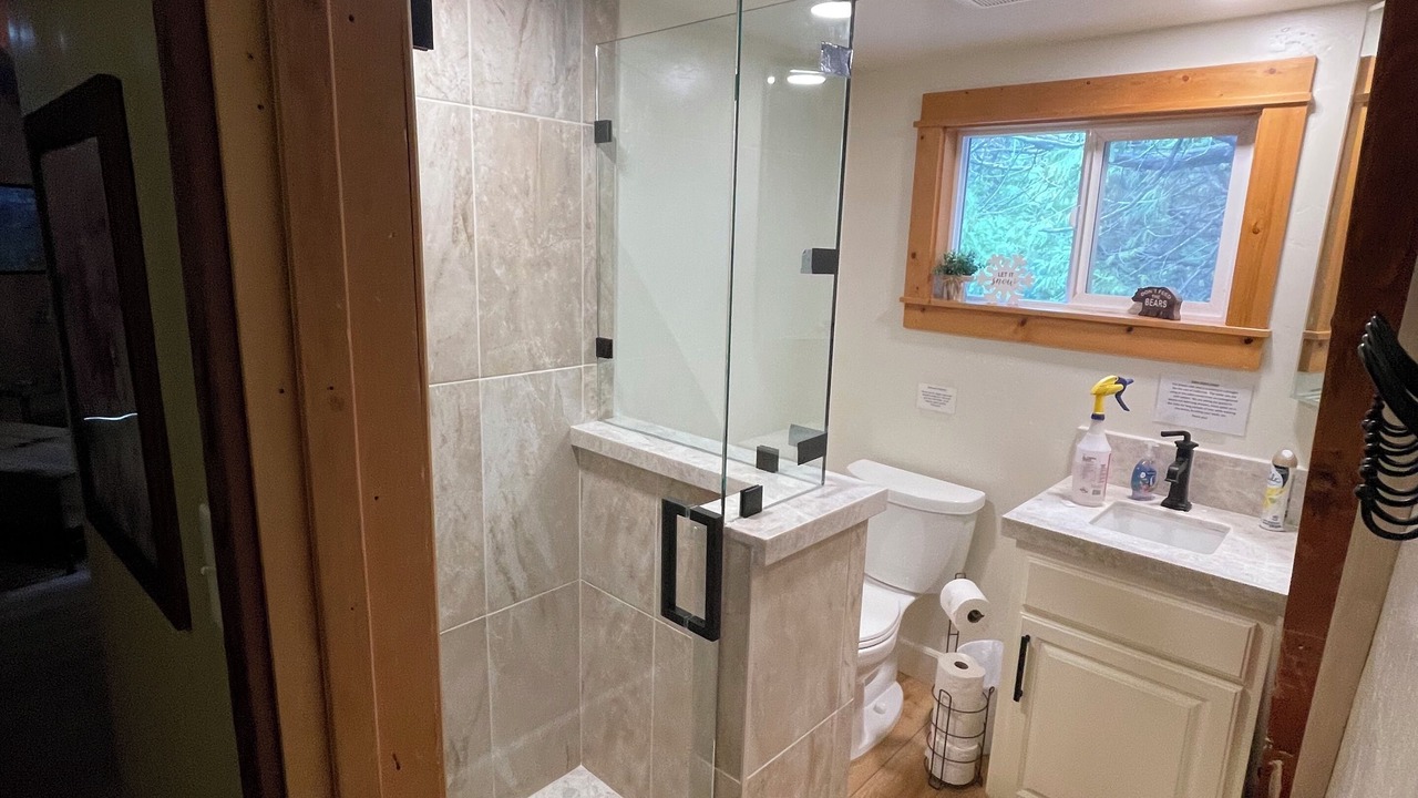 Photo of Bathroom in Musick Ridge
