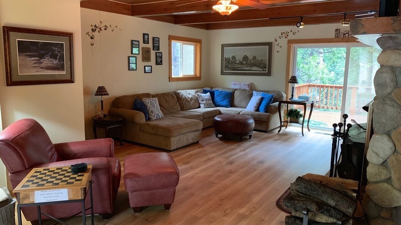 Photo of Livingroom in Musick Ridge