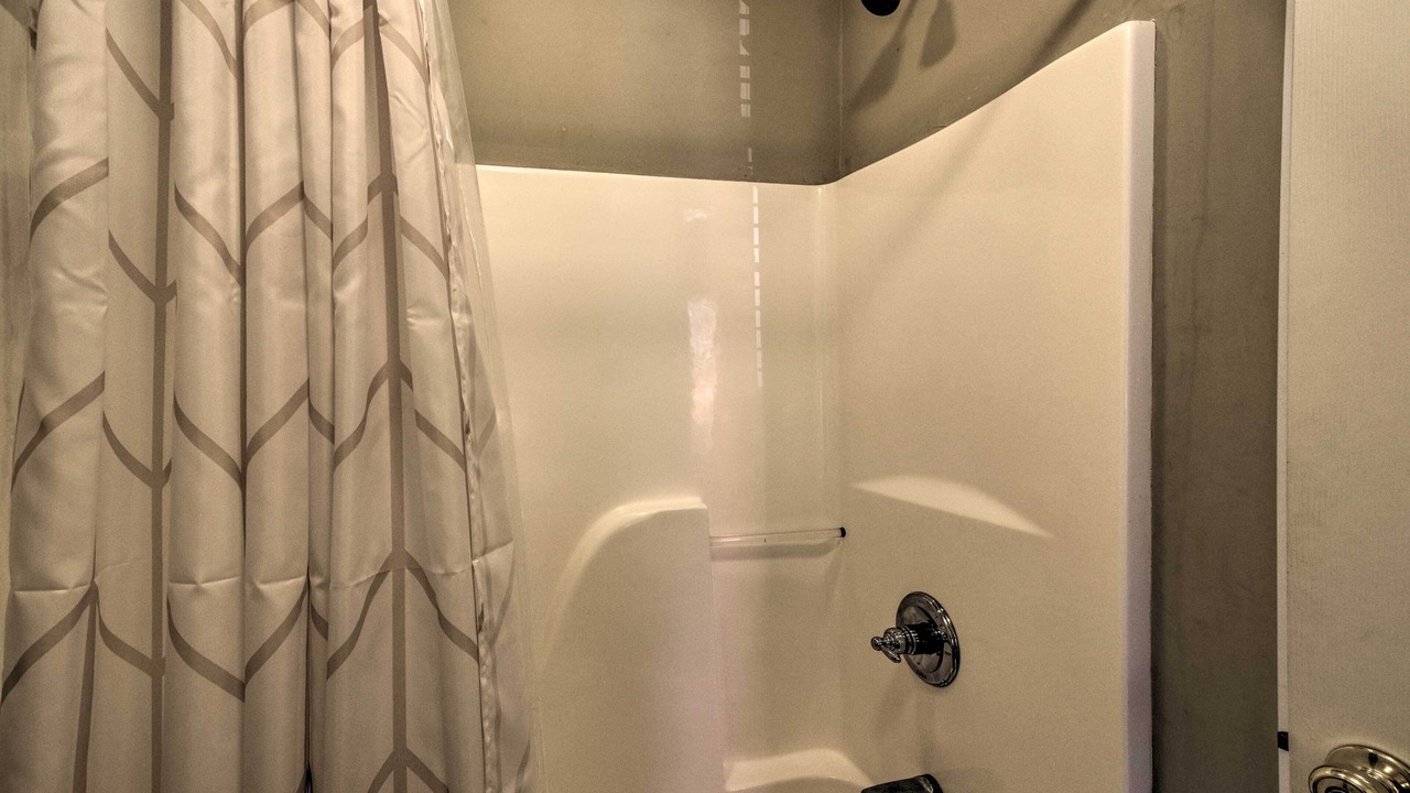Photo of Bathroom in Six Mile