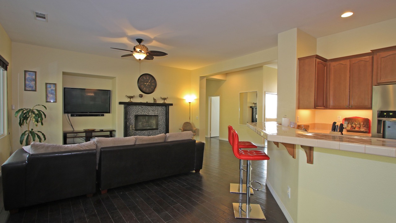 Photo of Livingroom in Desert Hot Springs