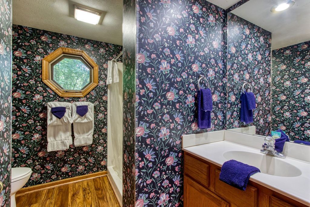 Photo of Bathroom in Chalet Village