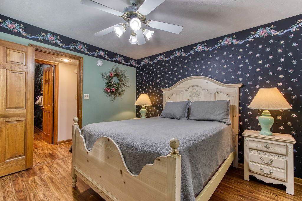 Photo of Bedroom in Chalet Village