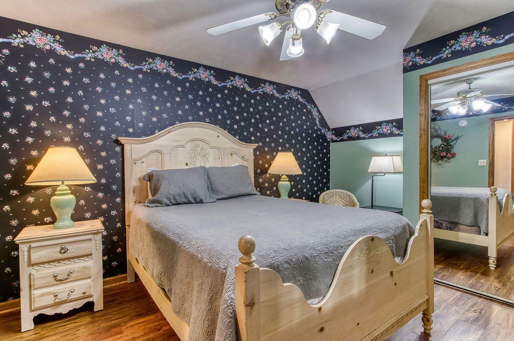 Photo of Bedroom in Chalet Village
