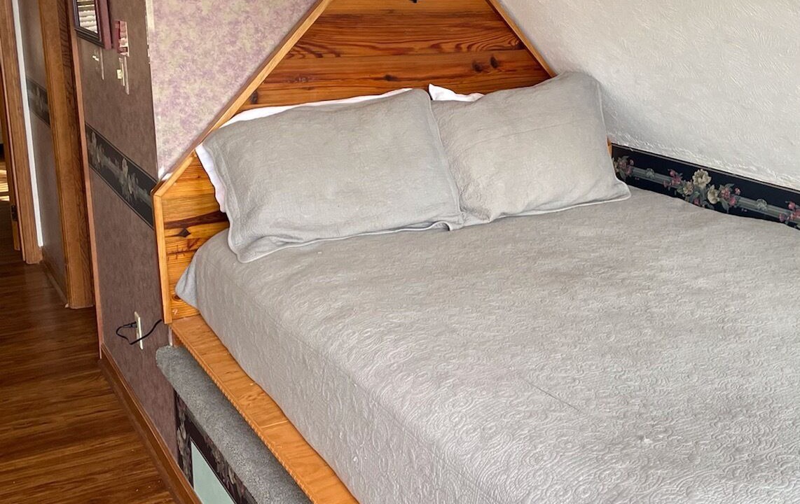Photo of Bedroom in Chalet Village