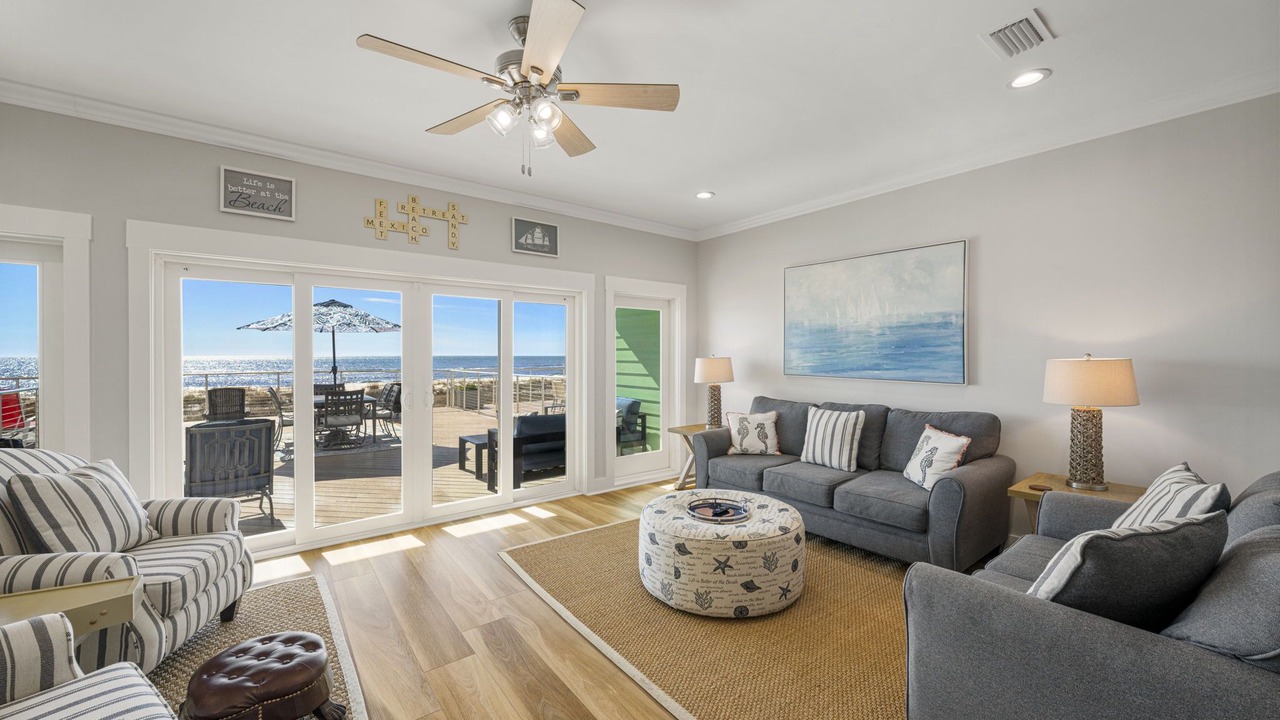 Photo of Livingroom in Port St. Joe