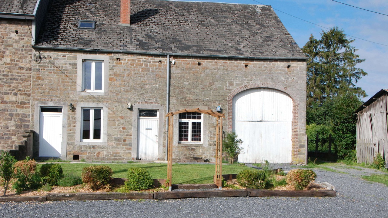 Photo of Outdoor in Bourseigne-Vieille