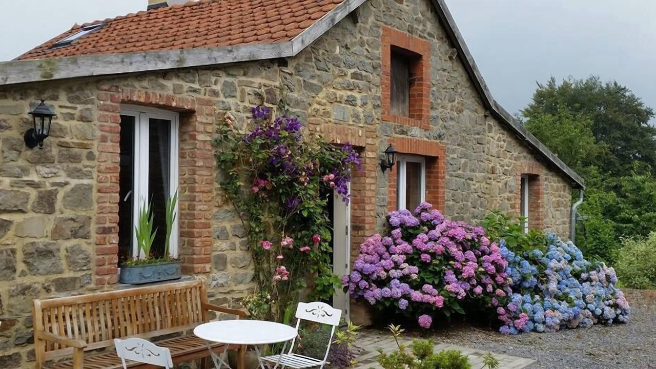 Photo of Outdoor in Bourseigne-Vieille