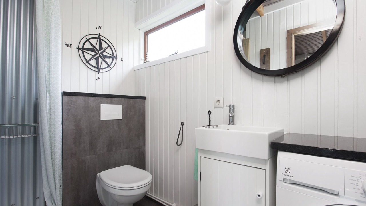 Photo of Bathroom in Borgarnes