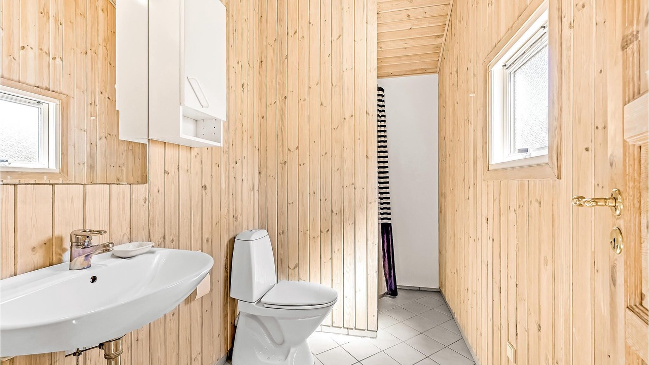 Photo of Bathroom in Spodsbjerg