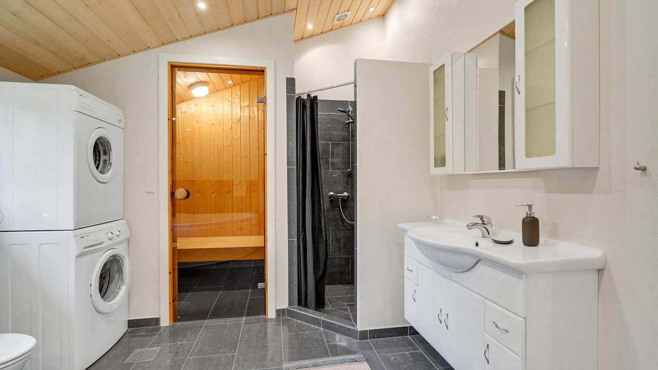 Photo of Bathroom in Arrild Ferieby