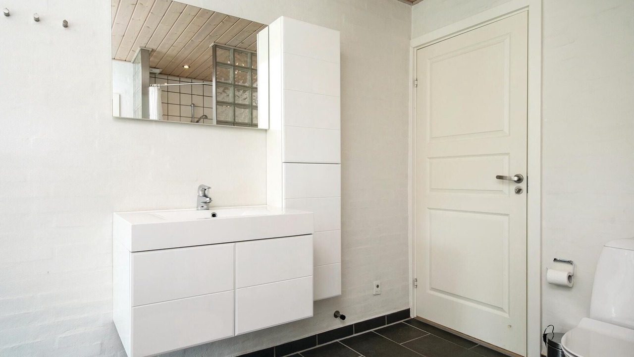 Photo of Bathroom in Helberskov Strand