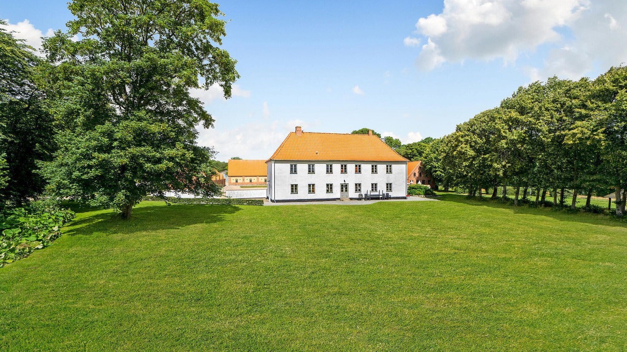 Photo of Others in Hojslev
