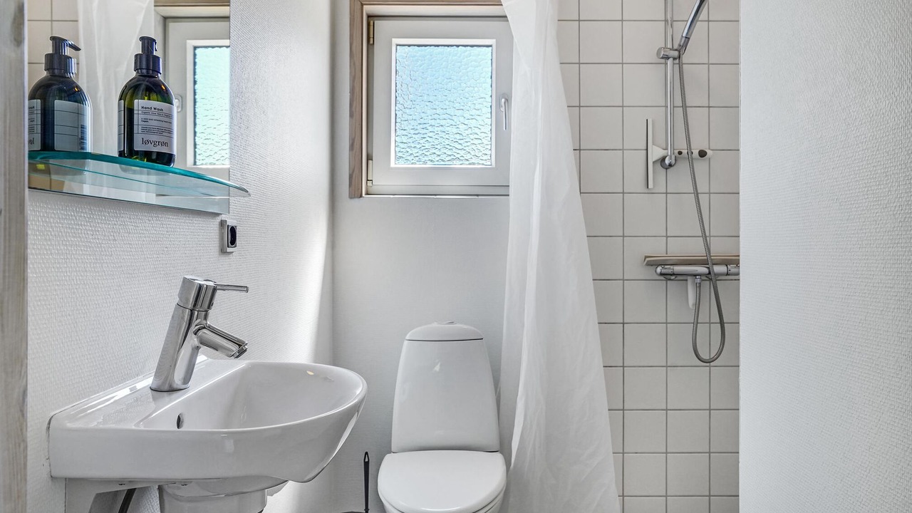 Photo of Bathroom in Lyngsbæk Strand