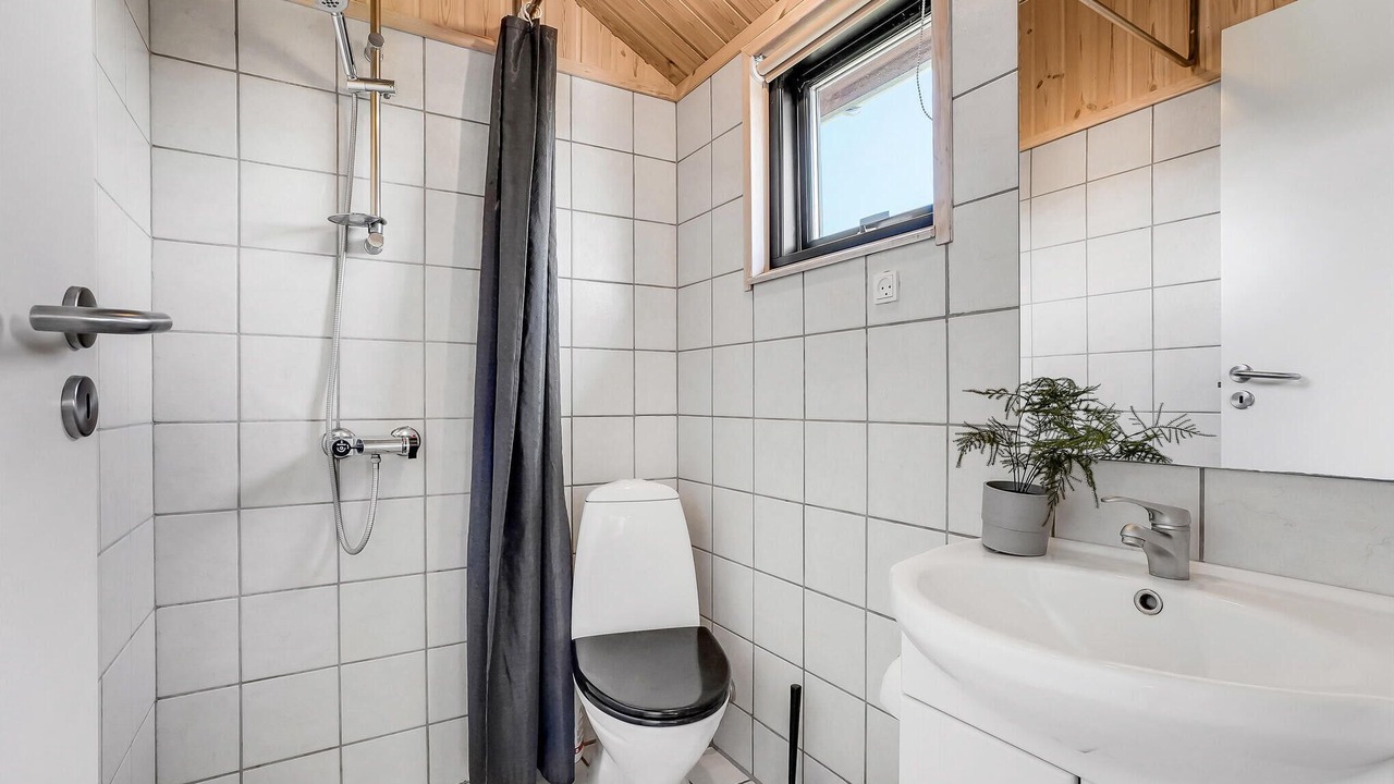 Photo of Bathroom in Lild Strand