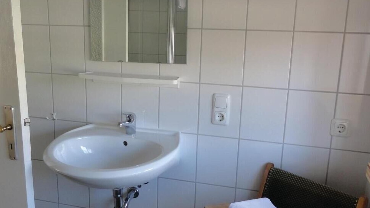 Photo of Bathroom in Waabs
