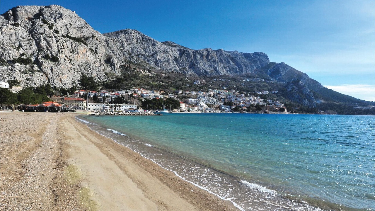Photo of Others in Omis