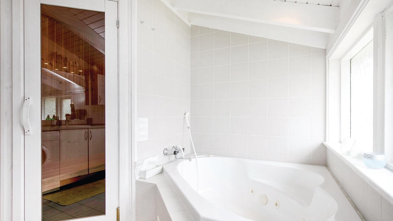 Photo of Bathroom in Oster Hurup