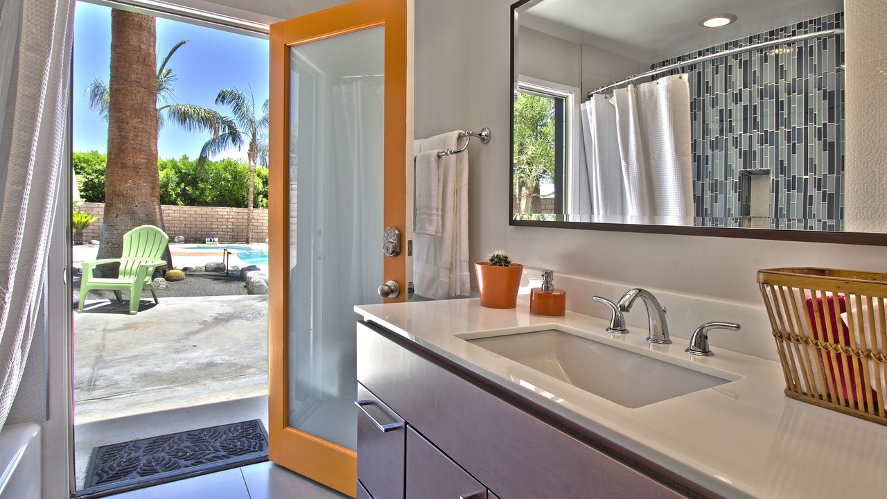 Photo of Bathroom in Magnesia Falls Cove