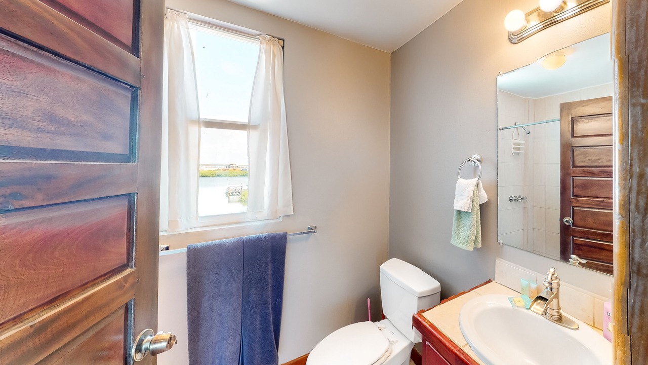 Photo of Bathroom in San Pedro