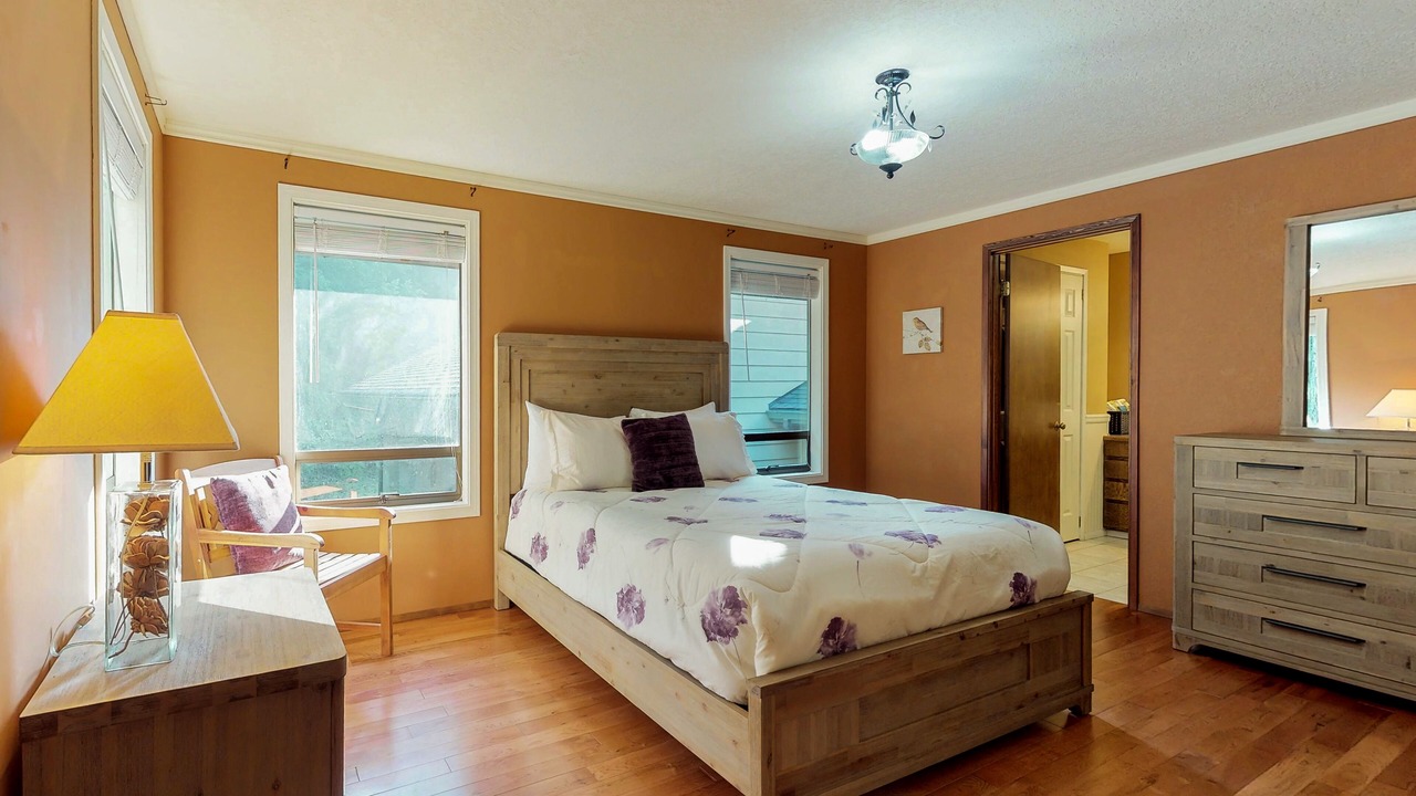 Photo of Bedroom in Port Angeles