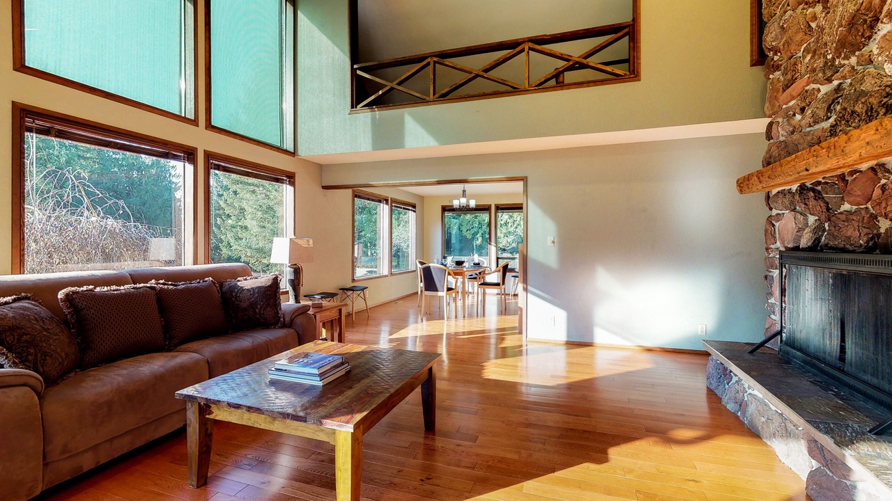 Photo of Livingroom in Port Angeles