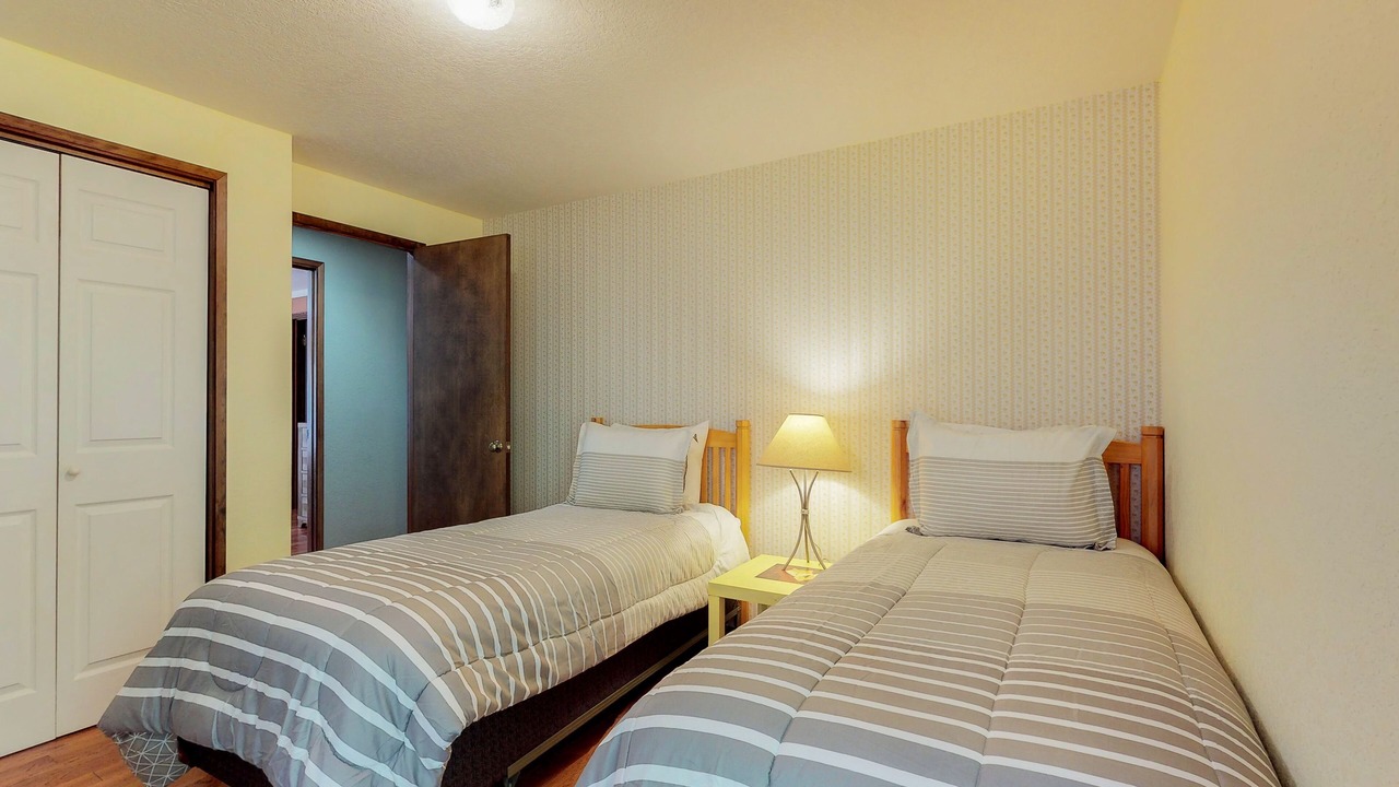 Photo of Bedroom in Port Angeles