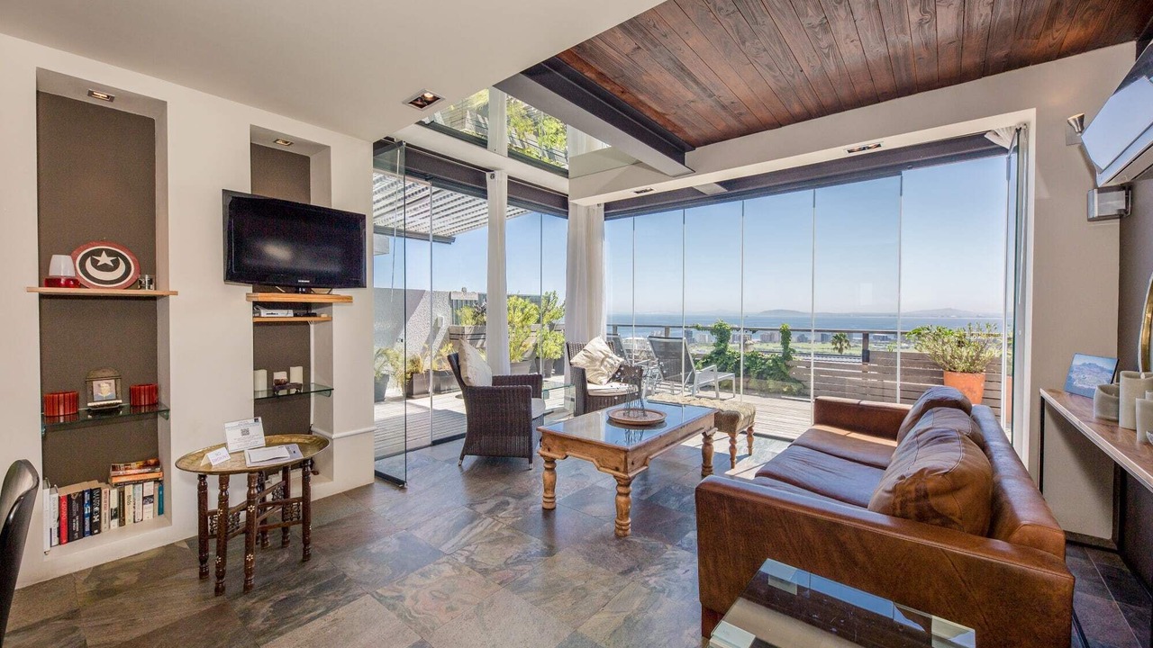 Photo of Livingroom in Sea Point