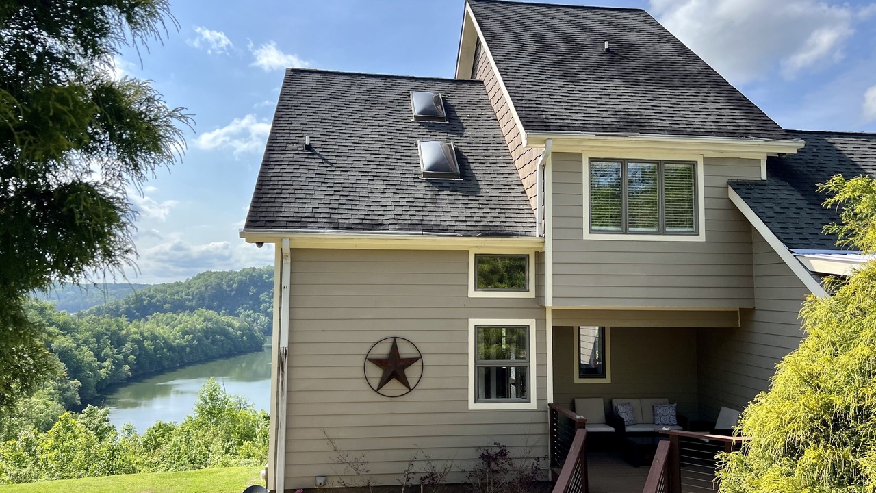 Photo of Outdoor in Tarheel