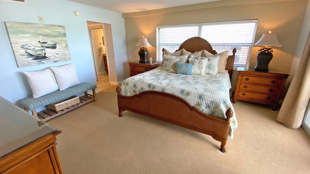 Photo of Bedroom in Pensacola Beach