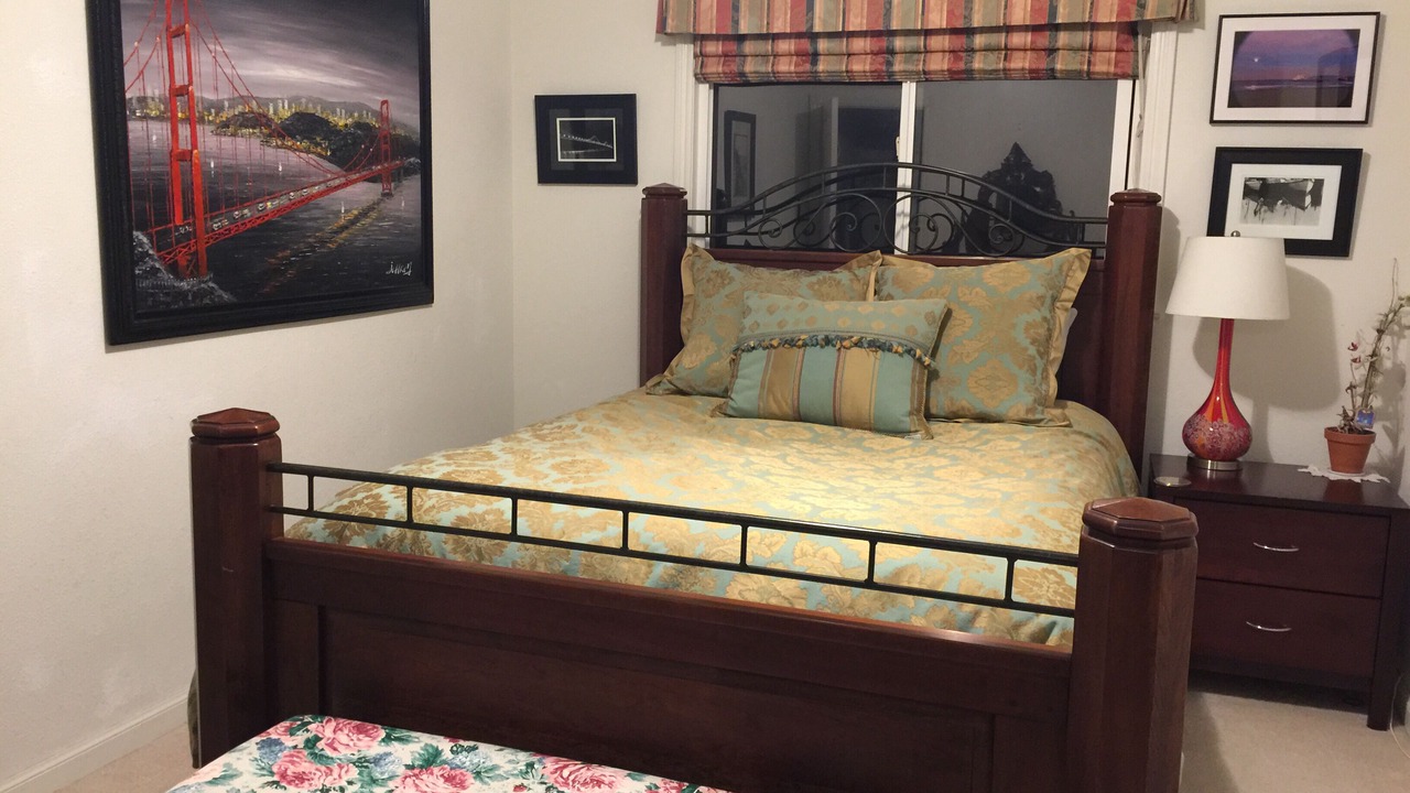 Photo of Bedroom in Pedro Point
