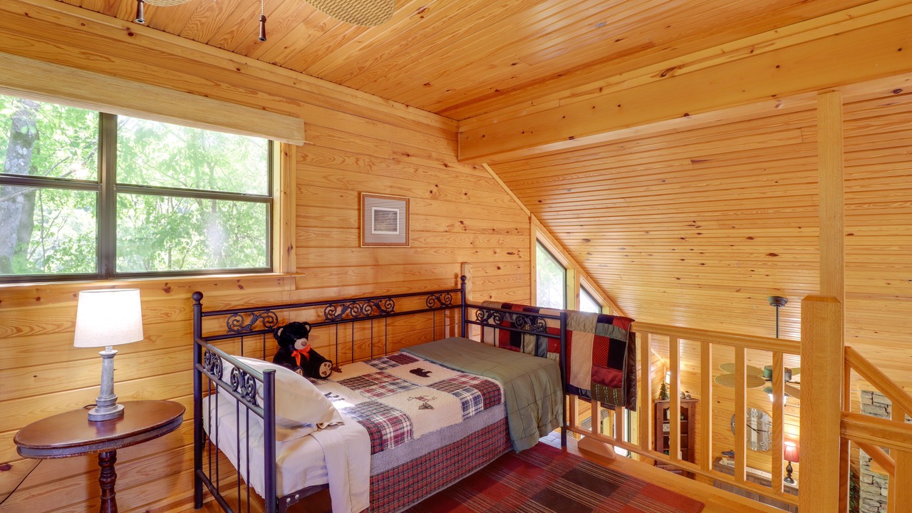 Photo of Bedroom in Mountain View