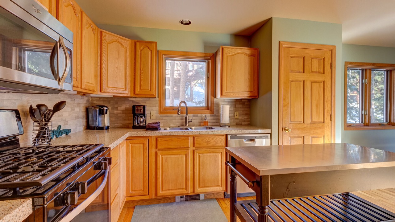 Photo of Kitchen in Baldy Mountain