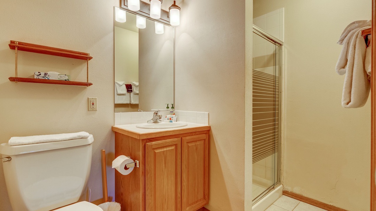 Photo of Bathroom in Baldy Mountain