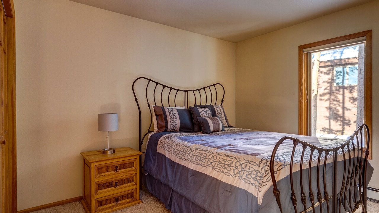 Photo of Bedroom in Baldy Mountain