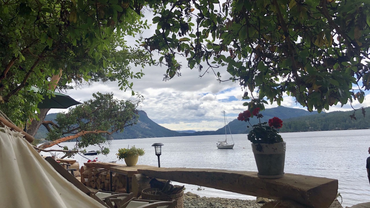 Photo of Others in Maple Bay
