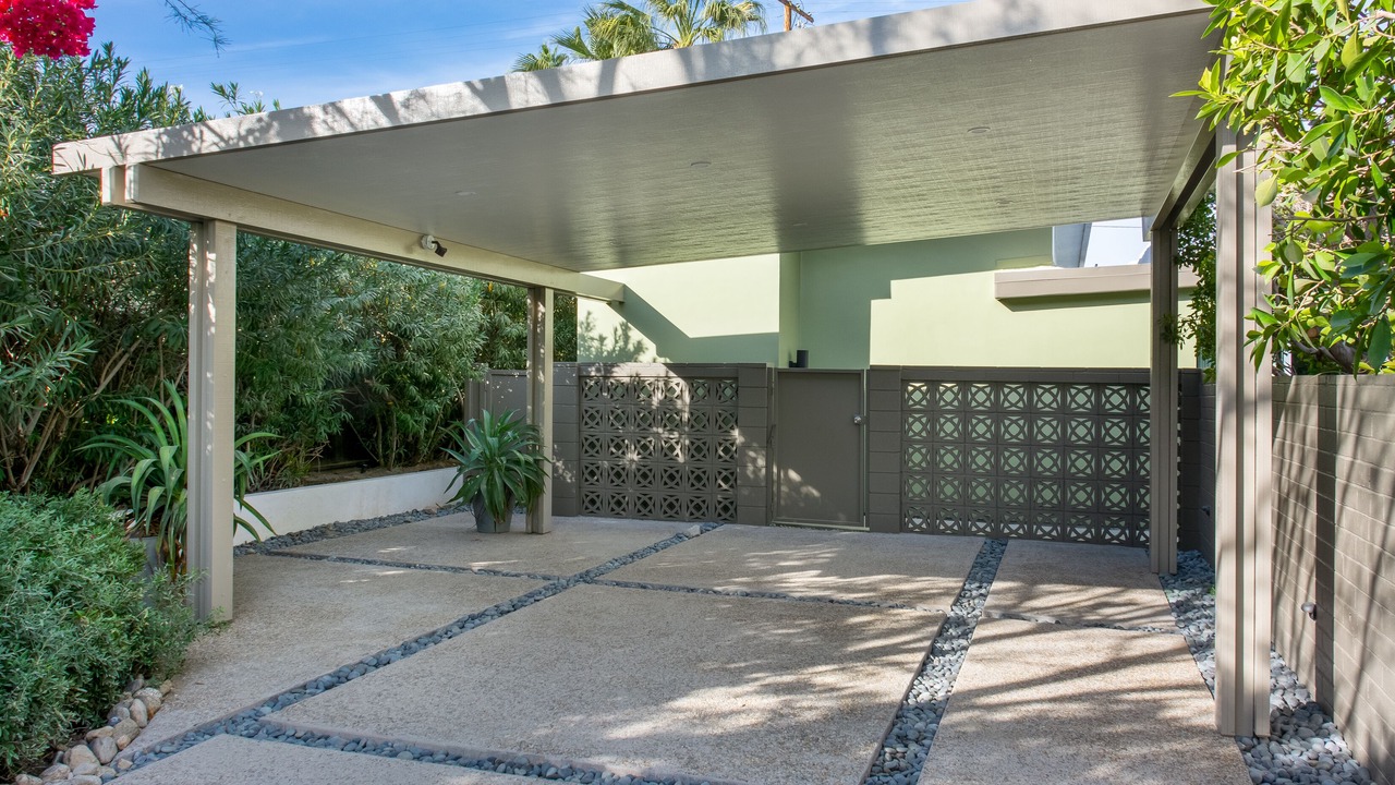 Photo of Others in Tahquitz River Estates
