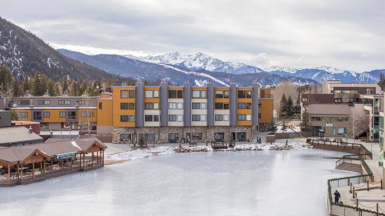 Photo of Outdoor in Lakeside Village
