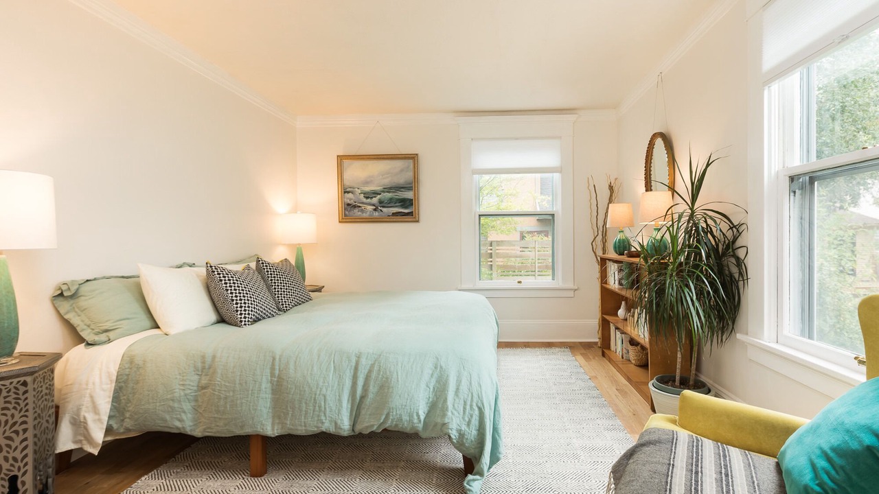 Photo of Bedroom in Irvington