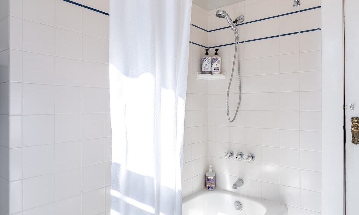 Photo of Bathroom in Irvington