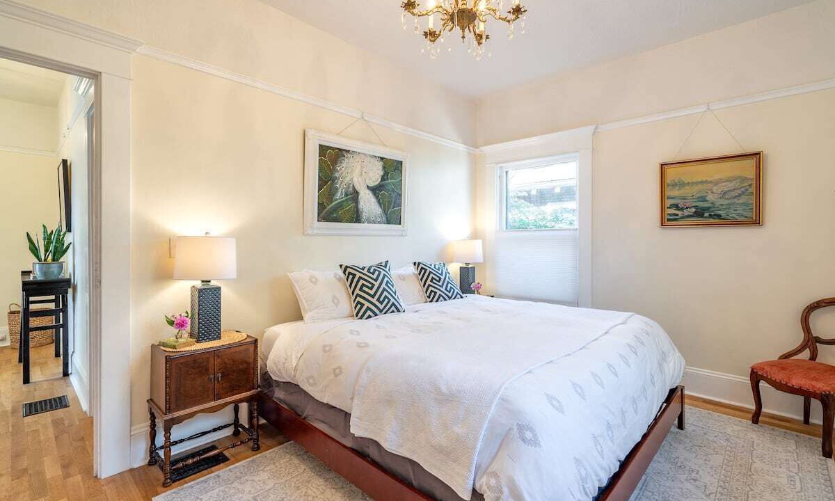 Photo of Bedroom in Irvington