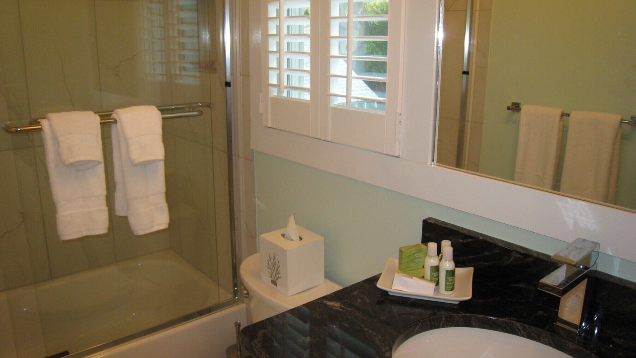 Photo of Bathroom in Cape Fear Station