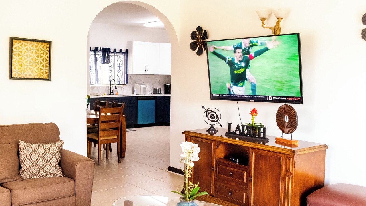 Photo of Livingroom in West Gate Hills