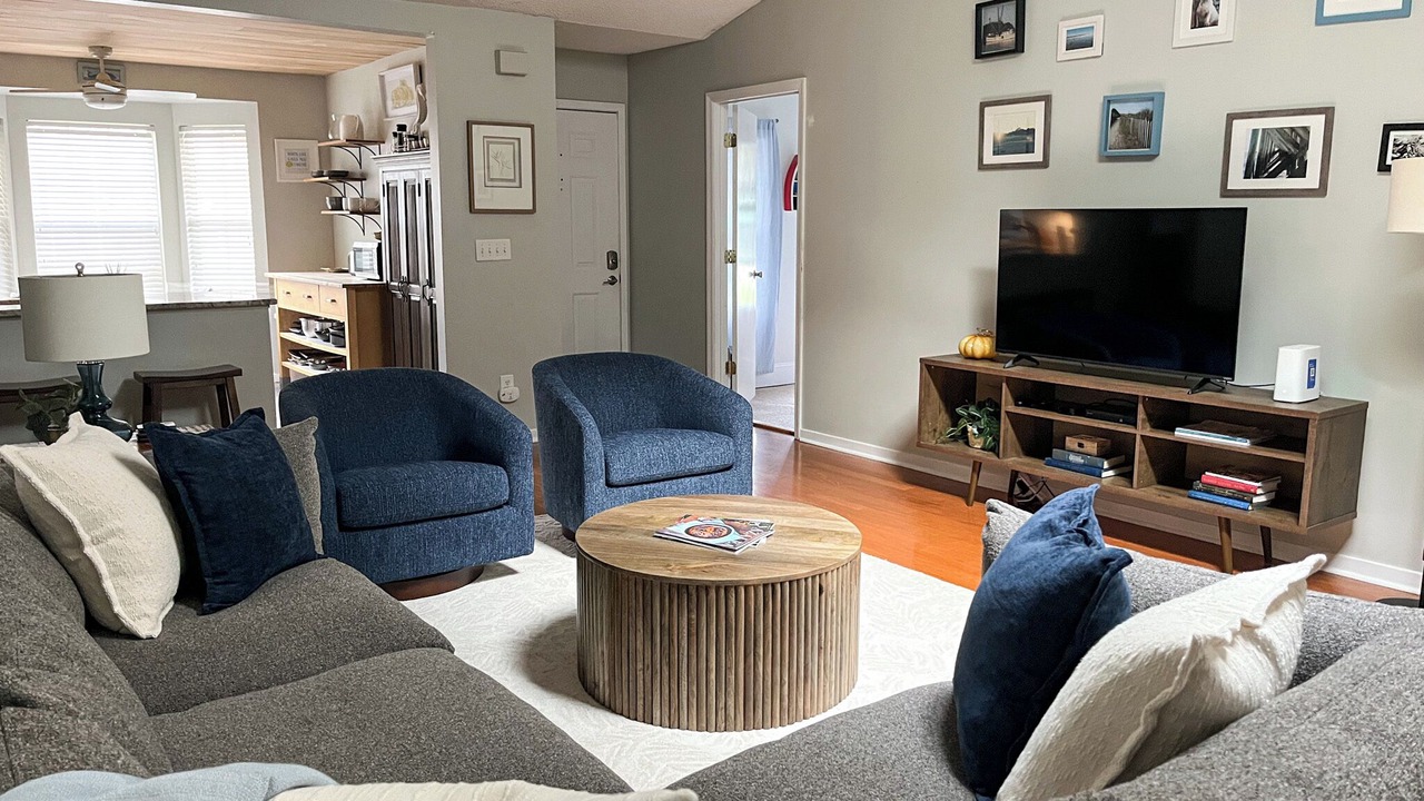 Photo of Livingroom in Mount Pleasant