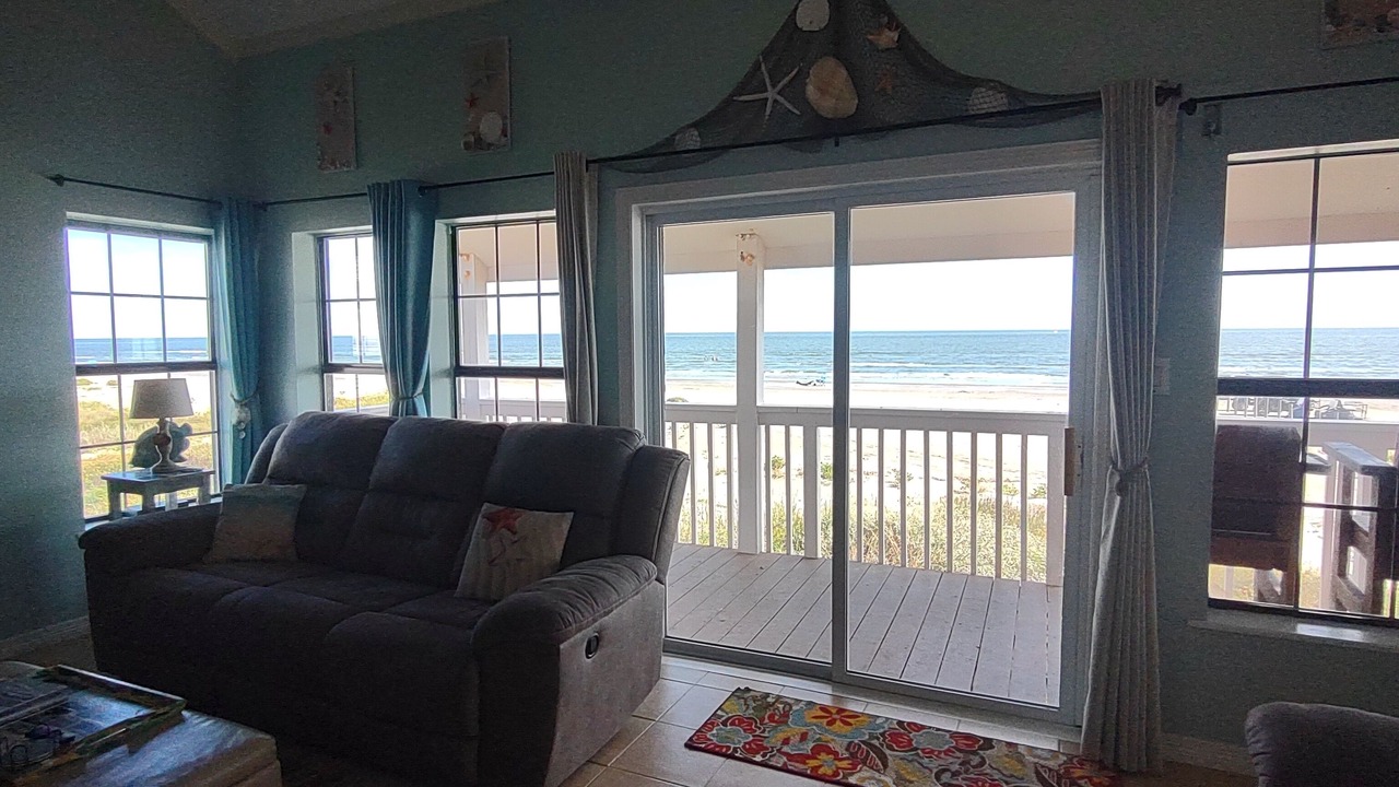 Photo of Livingroom in Galveston