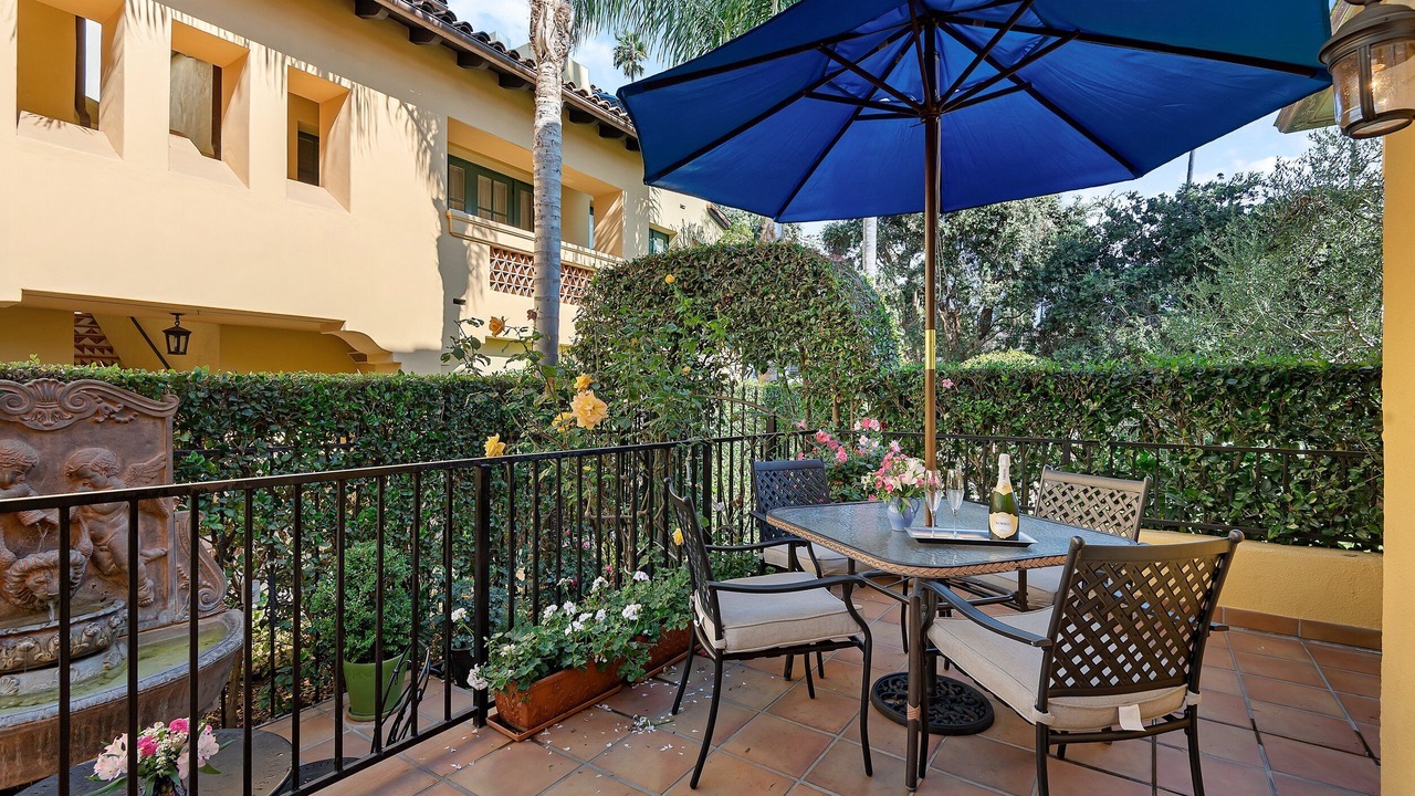 Photo of Outdoor in West Beach