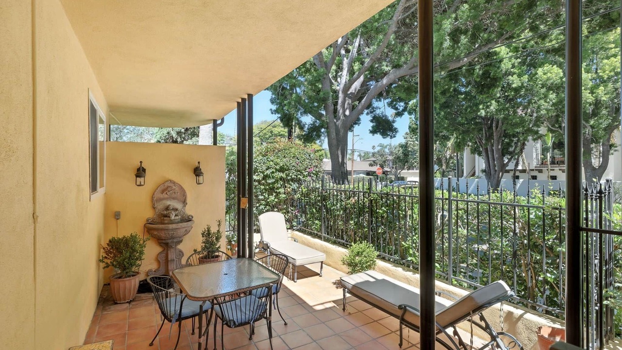 Photo of Outdoor in West Beach