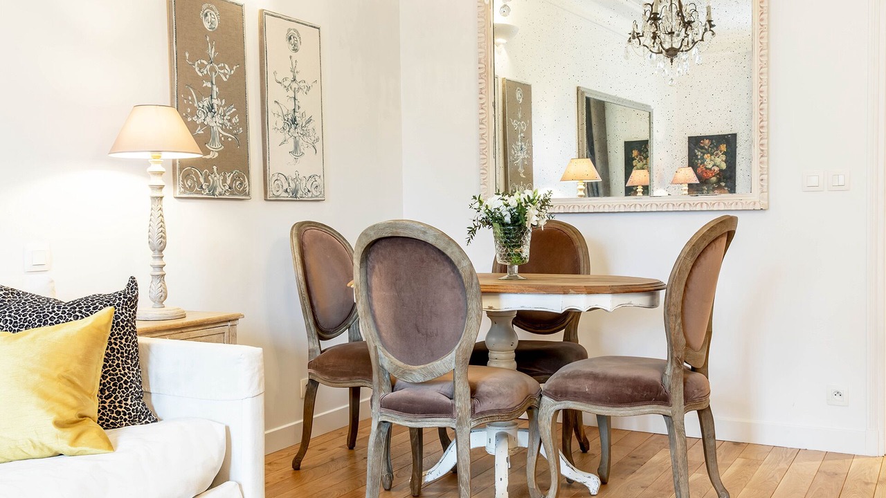 Photo of Livingroom in Quartier du Gros-Caillou