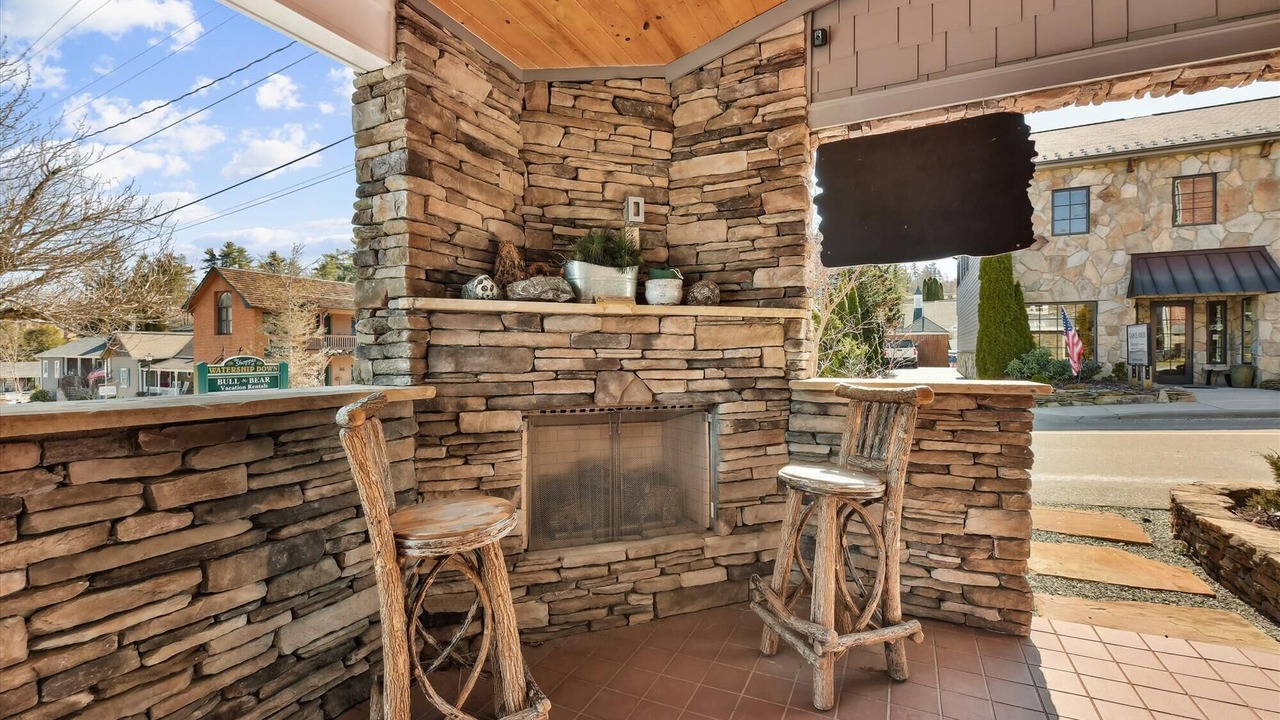 Photo of Livingroom in Blowing Rock