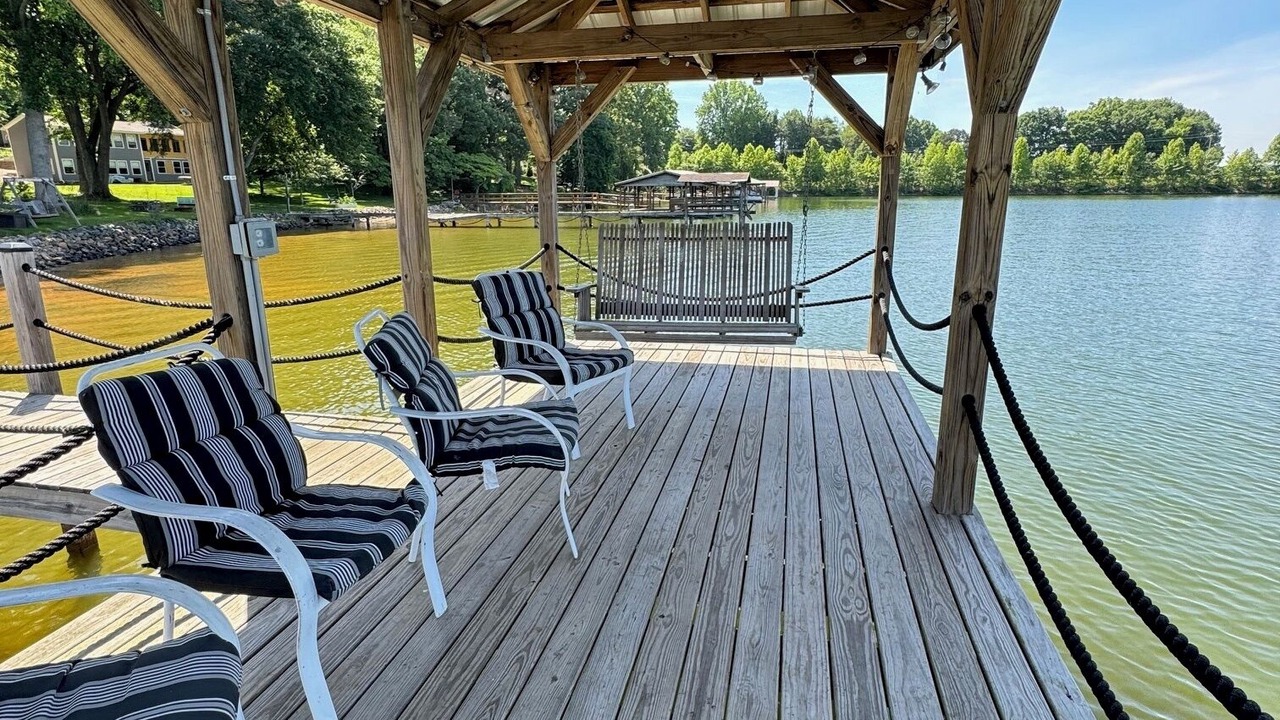 Photo of Outdoor in Lake Norman of Catawba